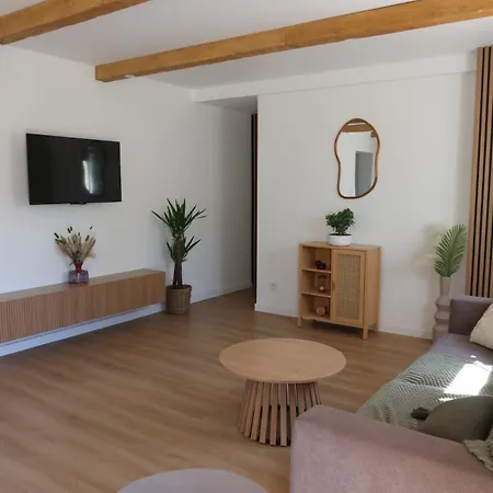 Ferienhaus Dependance Calme, Proche Groupama Stadium